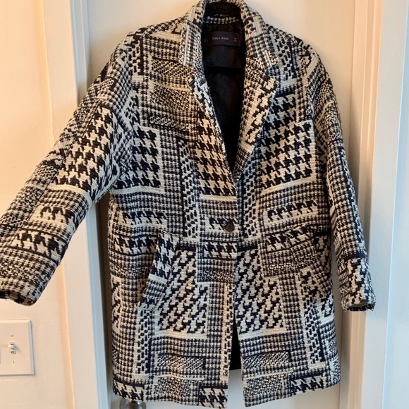 🆕 Zara Basic Chevron Pattern Black and White Coat - Picture 4 of 8